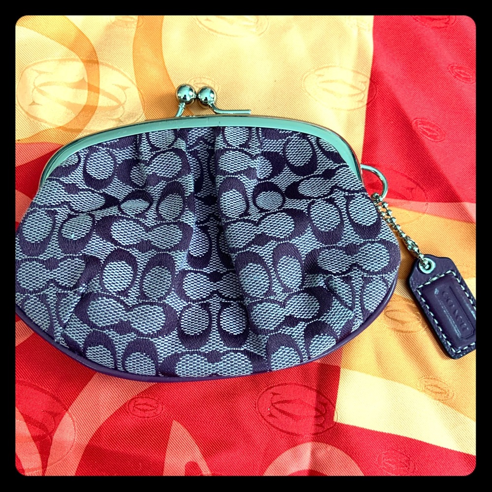 Coach coin purse (New no tags)